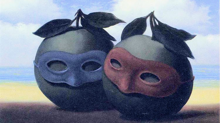 【未使用】マグリット 「リンゴ: フィギュア」 Amazon.co.jp: Hobby·sakura『Rainbow 赤いリンゴ』illustration by